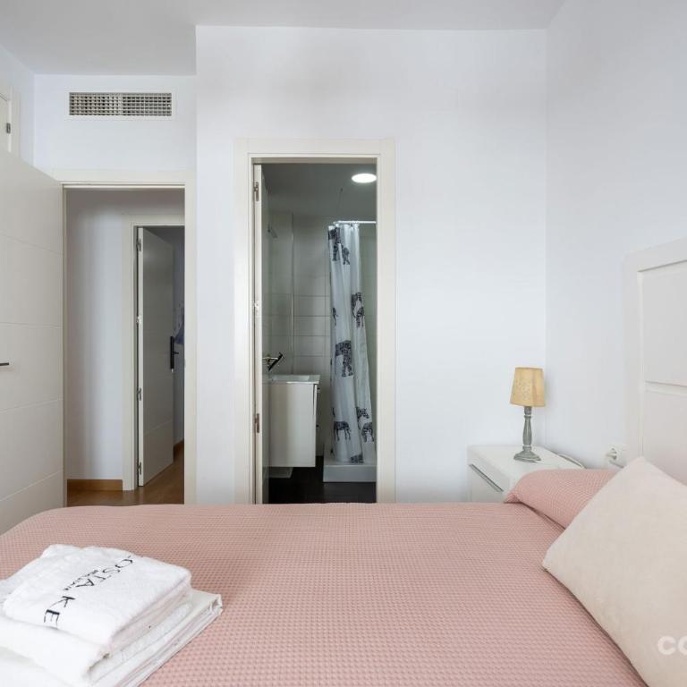 Barbate Promenade Apartment · Restaurants & Marina - Apartamento - 17