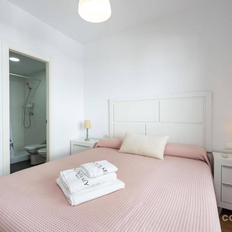 Barbate Promenade Apartment · Restaurants & Marina - Apartamento - 25