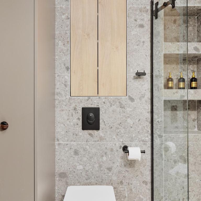 Franeta Private Stay - Appartement 2 Chambres Deluxe avec Balcon - 12