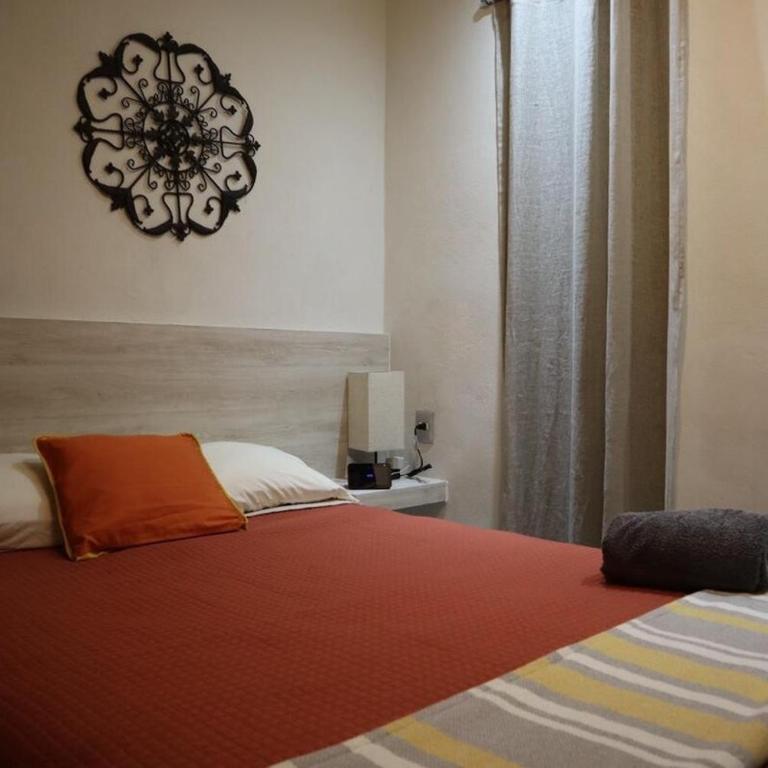 De Lux - Four-Bedroom House - 52