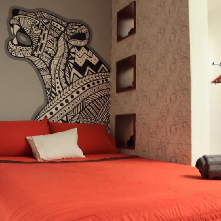 De Lux - Four-Bedroom House - 70