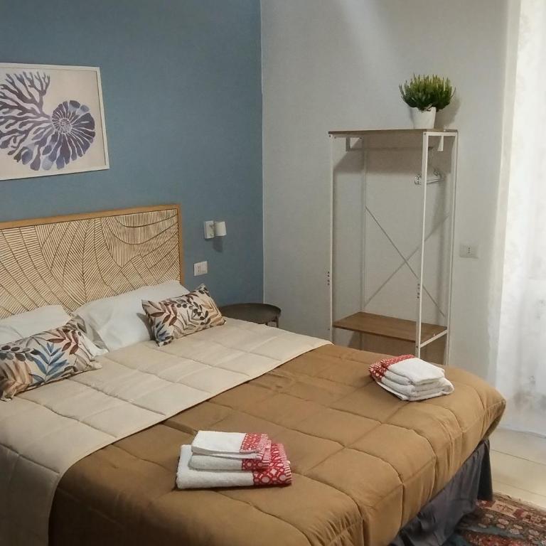 Chiaja Corner Suite - Appartamento con 1 Camera da Letto - 1