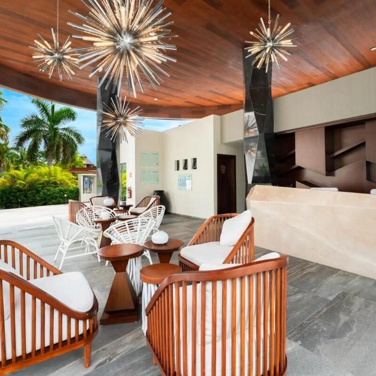 Enjoy the sea and our pool, Condo Bucerias Quadrant 2Rec - Luxury & Comfort - Apartamento de 1 dormitorio - 26