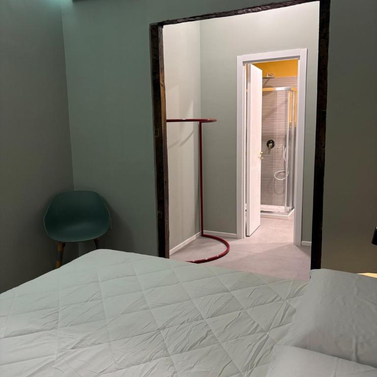Appartamento centro storico Napoli - Red String Home - Casa con 2 Camere da Letto - 5