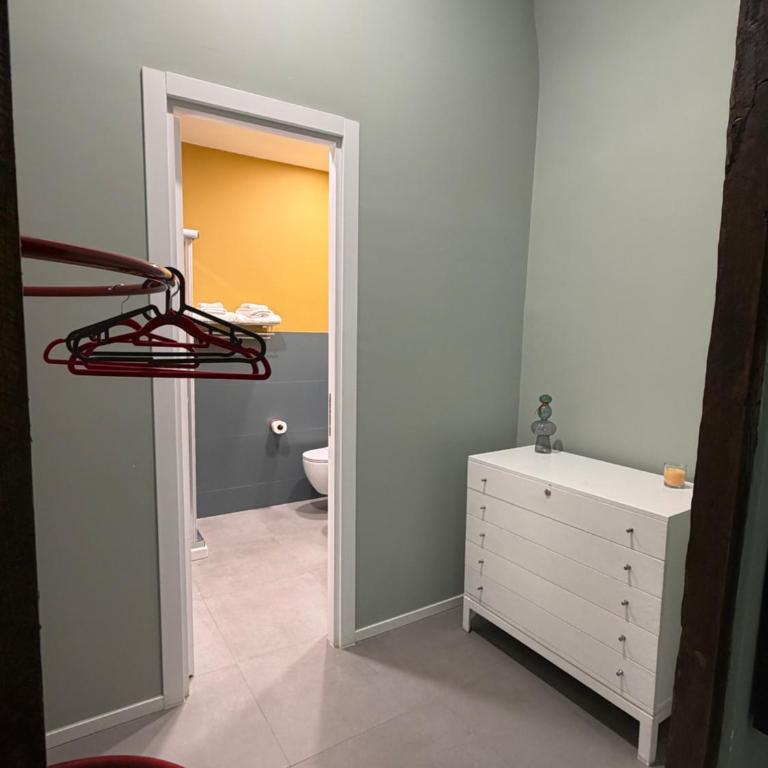 Appartamento centro storico Napoli - Red String Home - Casa con 2 Camere da Letto - 14