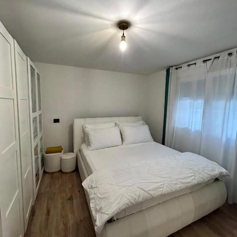 Villa Genta - Appartamento con 2 Camere da Letto - 2