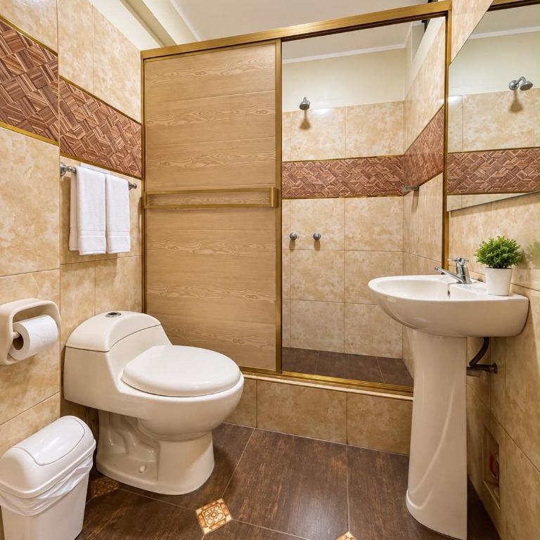 Santa Lucía Suite Hotel - Standard King Room - 8