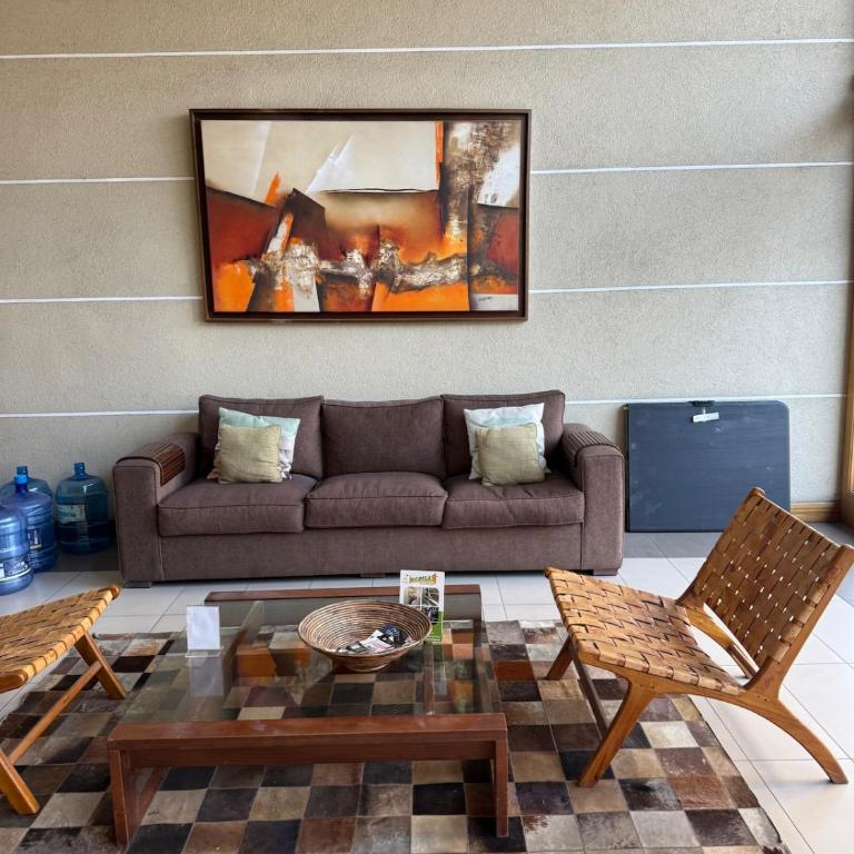 Dpto 2 habitaciones, estacionamiento, Frente UC Campus Oriente, cercano Pza Ñuñoa - Two-Bedroom Apartment - 11