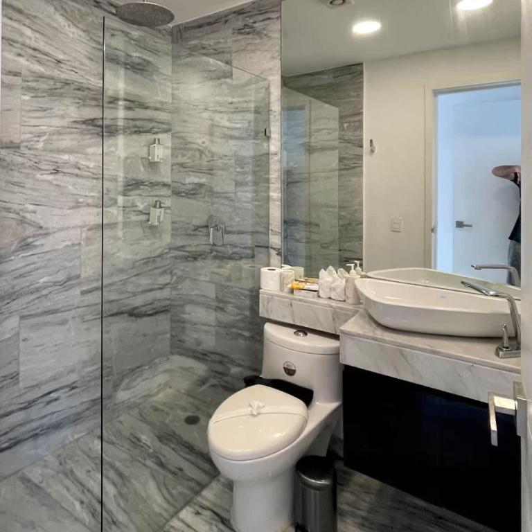 Black House - 6BR Penthouses with Rooftop & Pools - Apartamento - 28
