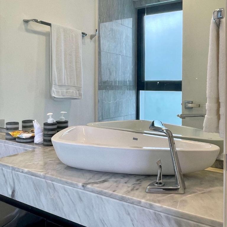 Black House - 6BR Penthouses with Rooftop & Pools - Apartamento - 62