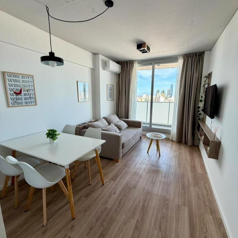 Nuevo 2 amb piso 13, Vistas y amenities - Cerca San Telmo y Puerto Mad - Apartamento de 1 Dormitorio con balcón y vistas a la ciudad - 20
