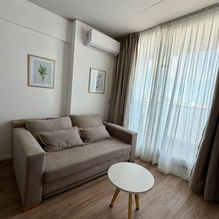 Nuevo 2 amb piso 13, Vistas y amenities - Cerca San Telmo y Puerto Mad - Apartamento de 1 Dormitorio con balcón y vistas a la ciudad - 24