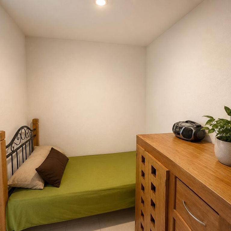 Dpto Exclusivo - Three-Bedroom Apartment - 6