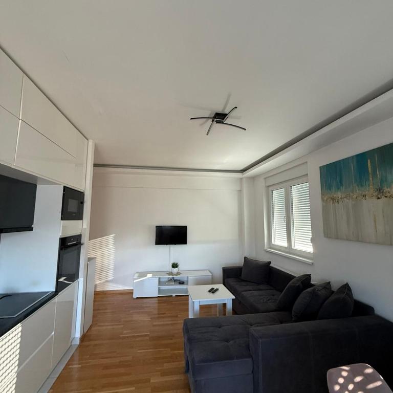 Paprikovac - Apartman sa 1 Spavaćom Sobom - 4