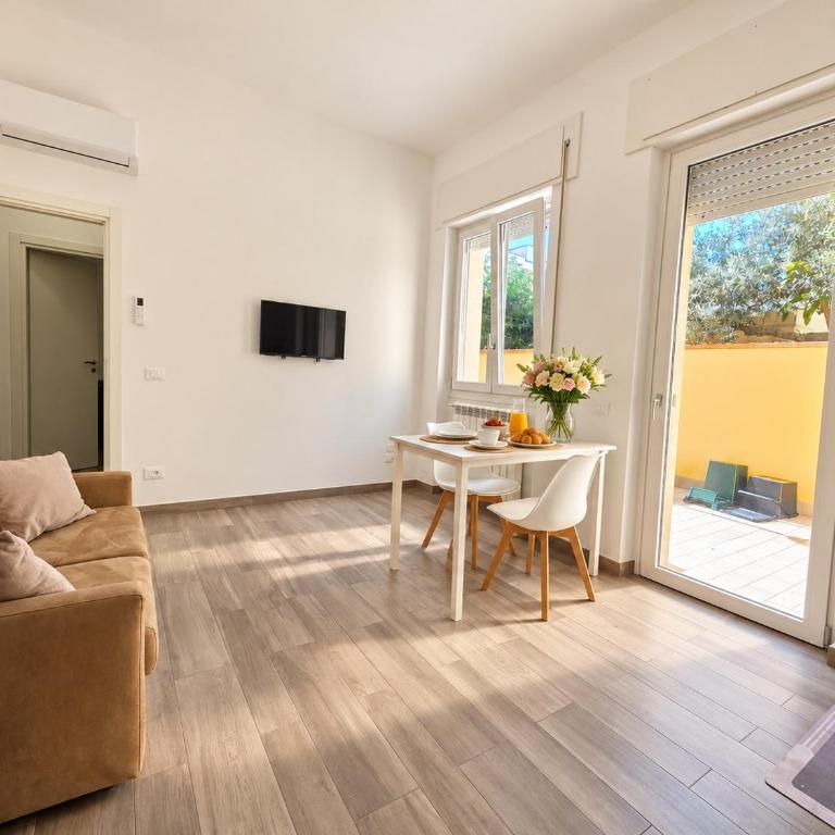 Mare e giardino - Appartamento con 1 Camera da Letto - 2