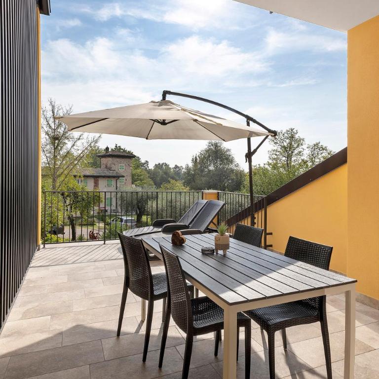 Appartamenti Nonno Lino - Appartamento Deluxe con 2 Camere da Letto e Vista Giardino - 1