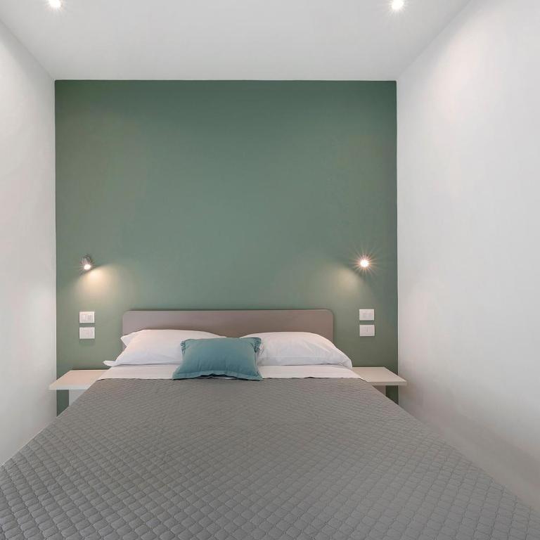 Appartamenti Nonno Lino - Appartamento Deluxe con 2 Camere da Letto e Vista Giardino - 11
