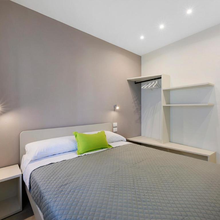 Appartamenti Nonno Lino - Appartamento Deluxe con 2 Camere da Letto e Vista Giardino - 11