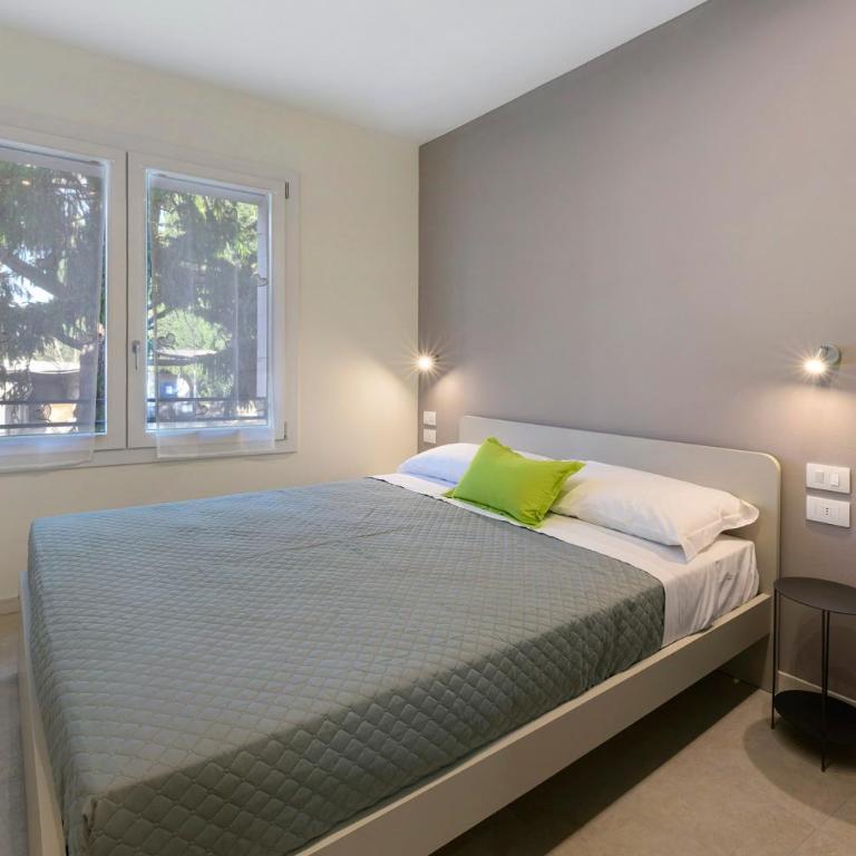 Appartamenti Nonno Lino - Appartamento Deluxe con 2 Camere da Letto e Vista Giardino - 9