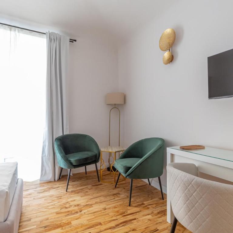 Classic Prati Living - Appartamento con 2 Camere da Letto e Vista Città - 9