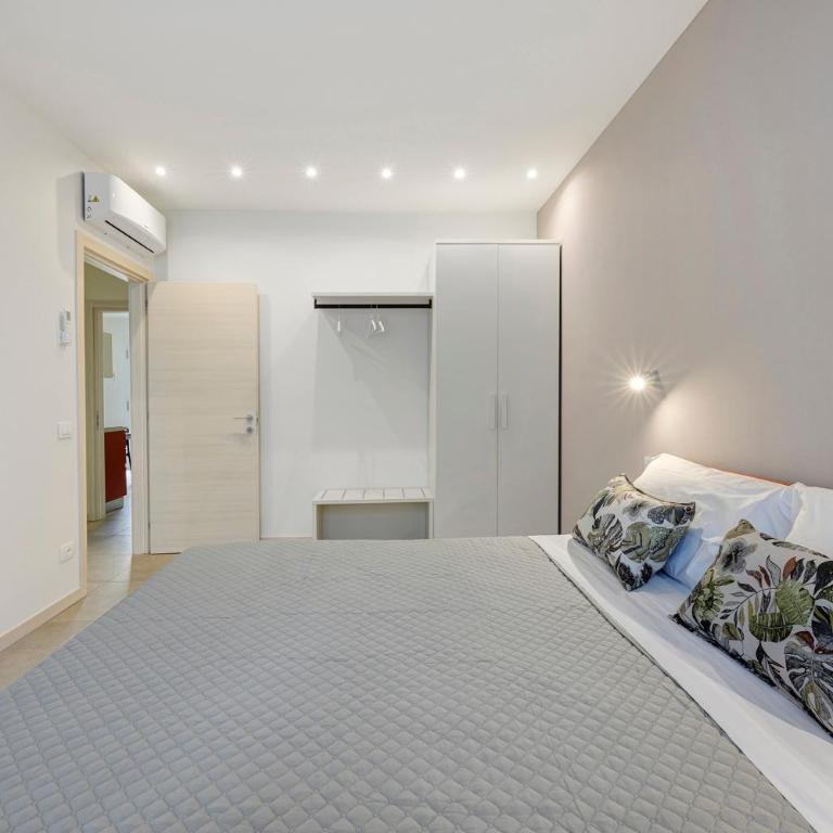 Appartamenti Nonno Lino - Appartamento Deluxe con 2 Camere da Letto e Vista Giardino - 15
