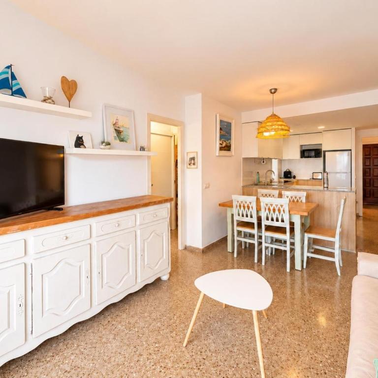 Apartamento Floral al centro de Palamós con Wi-Fi - Apartment - 23