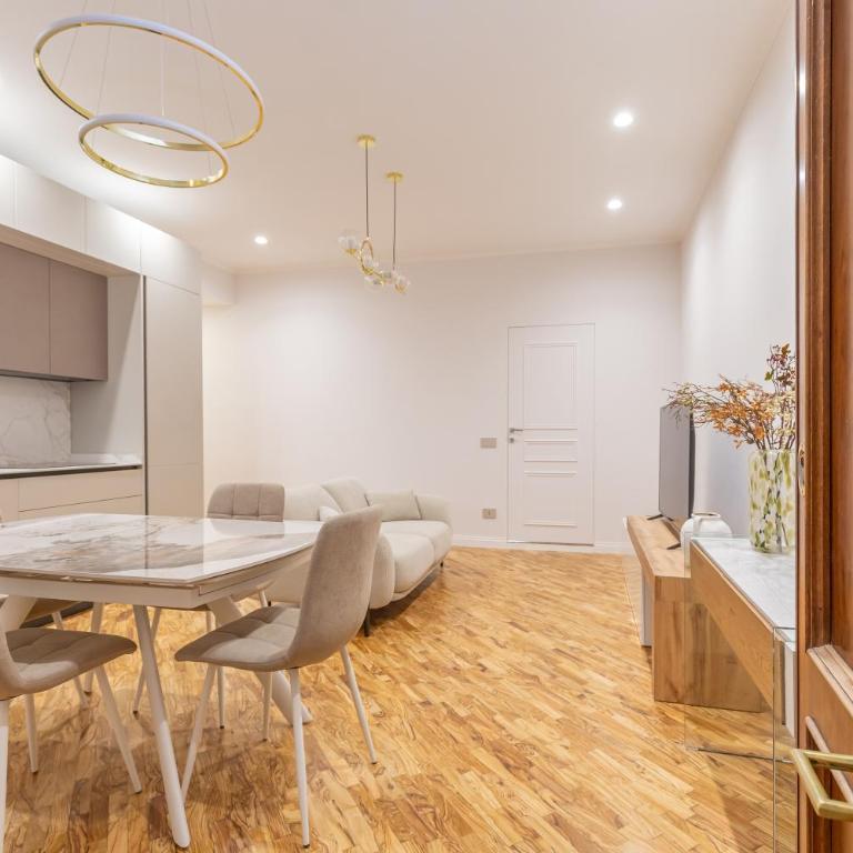 Classic Prati Living - Appartamento con 2 Camere da Letto e Vista Città - 22