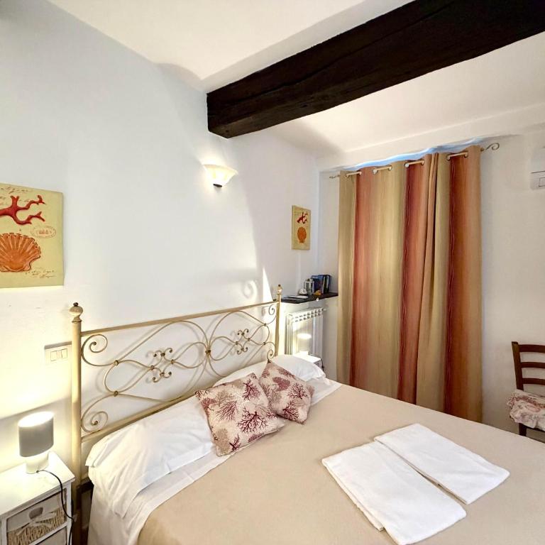 Appartamenti Sentiero n1 - Double Room with Patio - 4