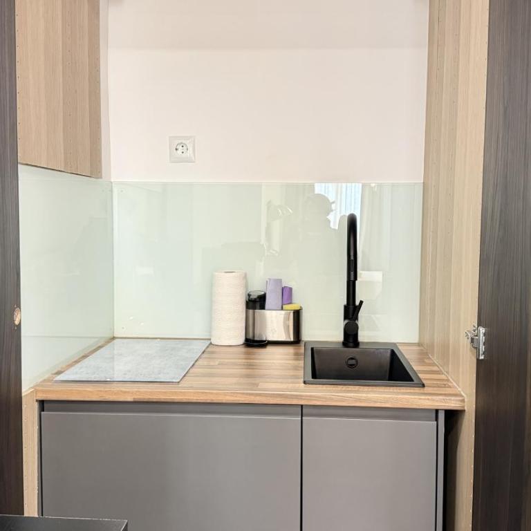 Mac Suites By Gloove - Habitación Doble Deluxe con ducha - 20
