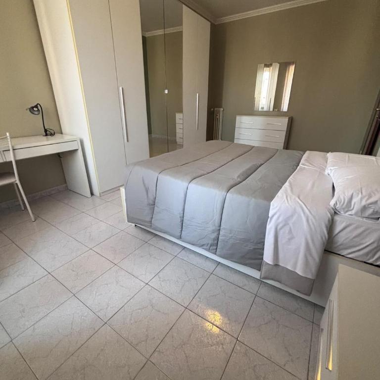 Elle Pyramid apartment 2 - Appartamento con 3 Camere da Letto - 23