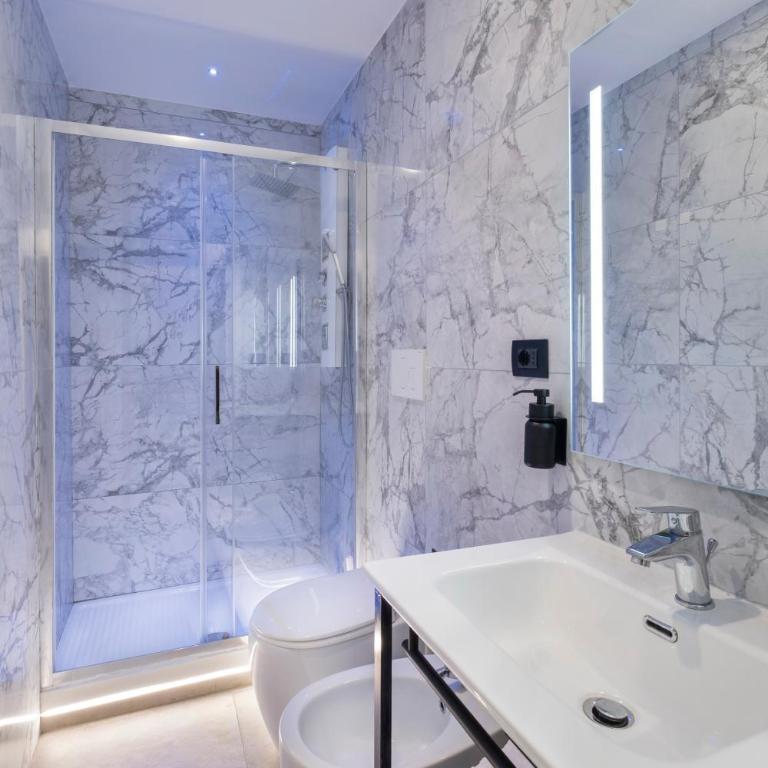 Vittorio Emanuele Art Suites Guesthouse - Camera Matrimoniale - 14
