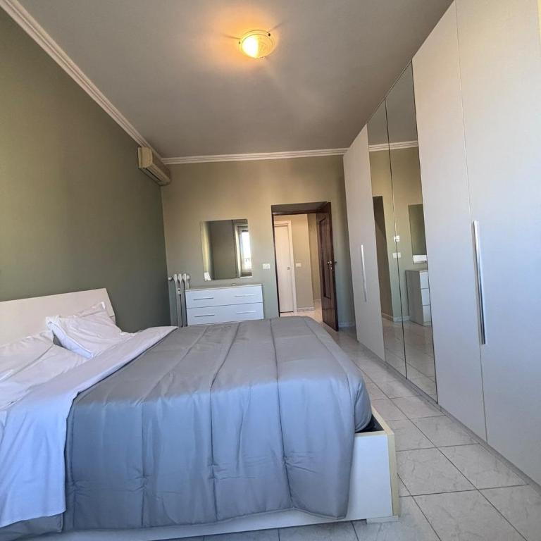 Elle Pyramid apartment 2 - Appartamento con 3 Camere da Letto - 9
