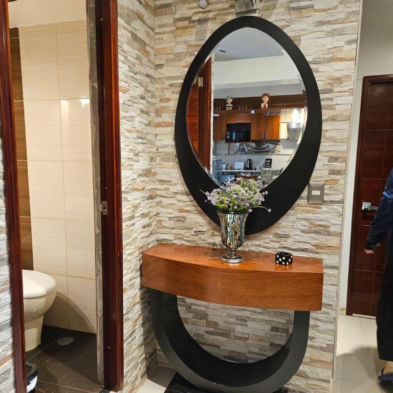 MamaEca - One-Bedroom Apartment - 4