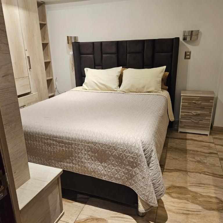 MamaEca - One-Bedroom Apartment - 6