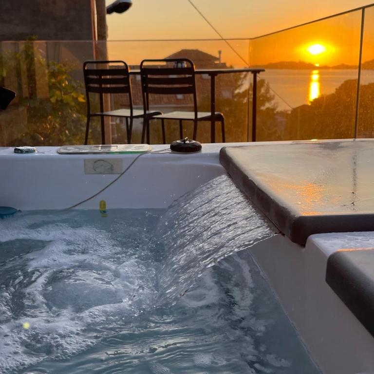 La LUNA - VILLA D'ARCHITECTE B&B VUE MER ET JACUZZI - Suite - Vue sur Mer - 9