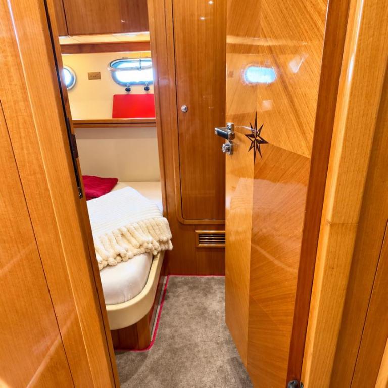 Motor Yacht Raffaelli "Bonita" - Camera Matrimoniale con Vista Mare - 6