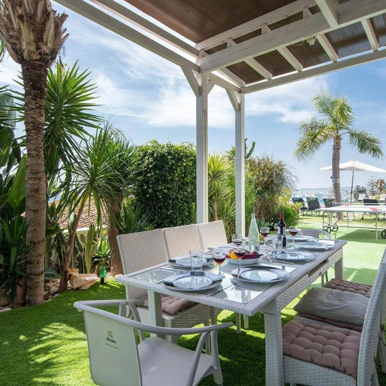 Villa Blue Lodge by Villa Plus - Villa - 10