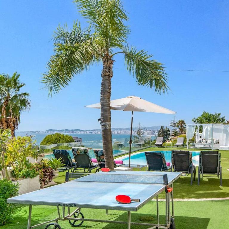Villa Blue Lodge by Villa Plus - Villa - 20