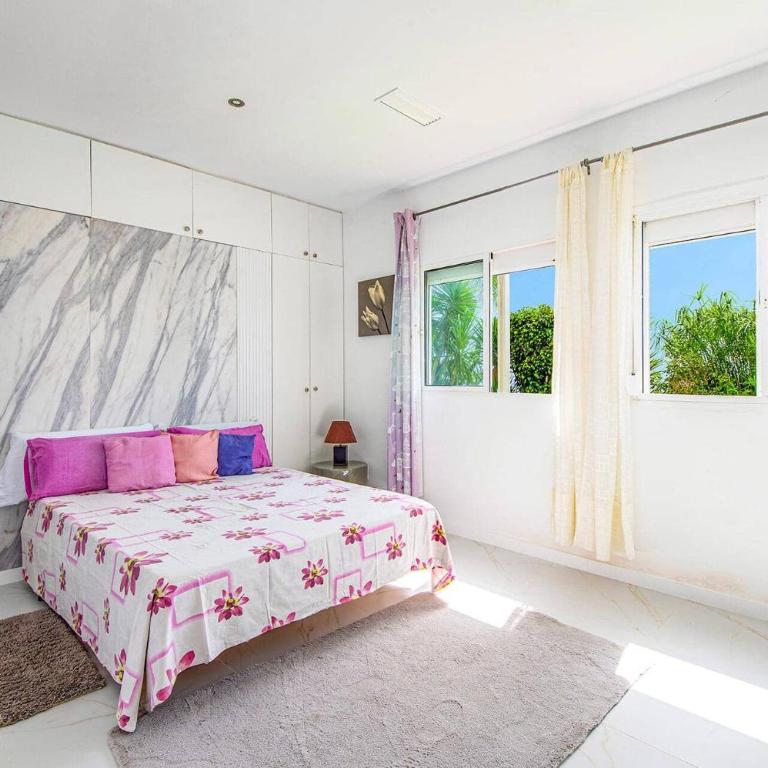 Villa Blue Lodge by Villa Plus - Villa - 24