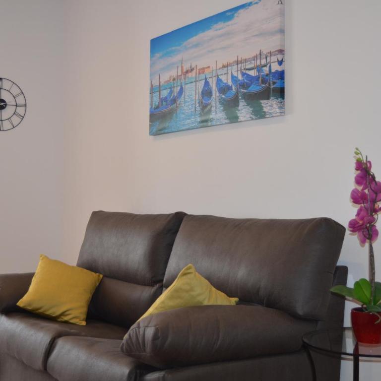 ApartSuits Tarragona Rambla Nova 24 - Apartamento con balcón - 3