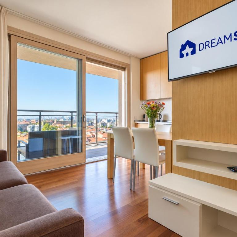 Giax Tower Residences - Pool, Spa & Gym - Multiple Apartments for Families & Groups - 15 Min from Duomo - Appartamento Deluxe con 1 Camera da Letto e Vista Città - 8