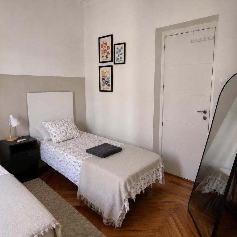 Habitacion doble Chamberi Madrid - Habitación Triple con baño compartido - 3
