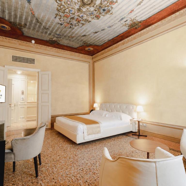 Hotel Rua Frati 48 in San Francesco - Junior Suite - 7