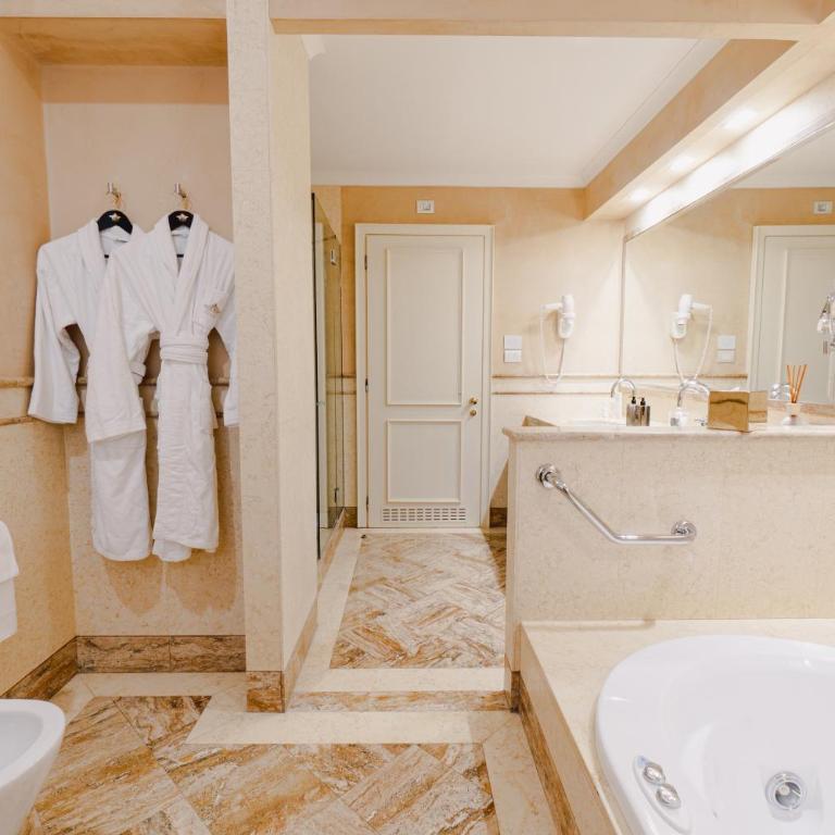 Hotel Rua Frati 48 in San Francesco - Junior Suite - 11
