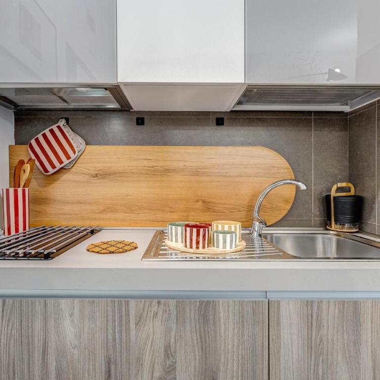 Lovely Apt - Metro by your door, San Giovanni - Appartamento Suite - 8