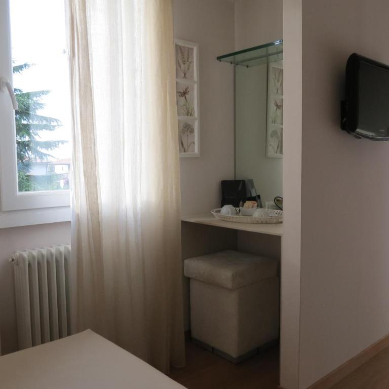 Villa Brema - Deluxe Room - 7