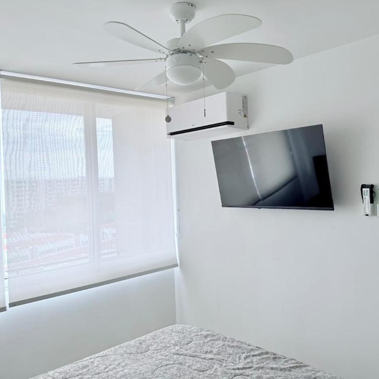 Moderno apartamento con piscina en Ricaurte - Apartamento de 3 dormitorios - 8