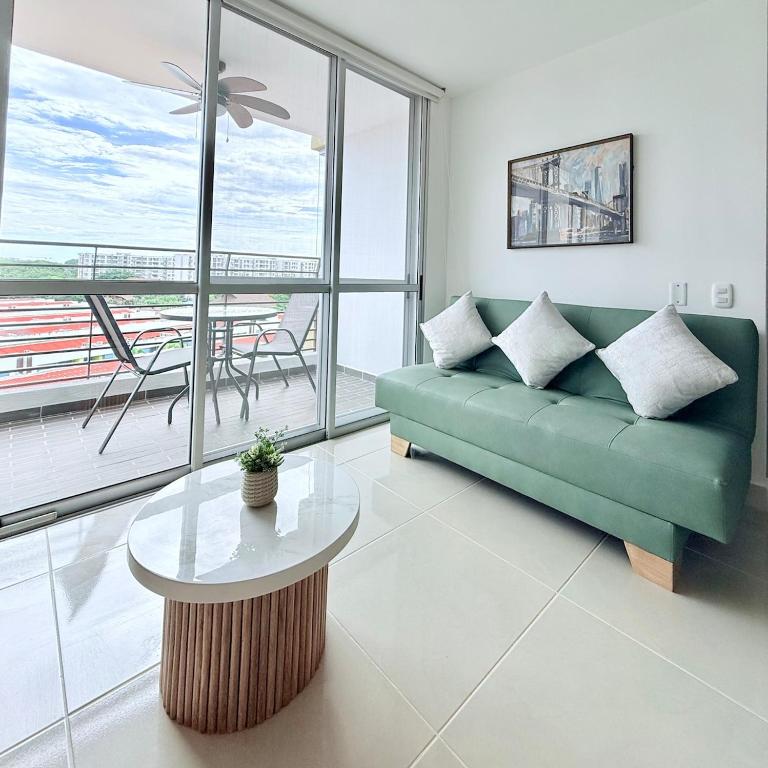 Moderno apartamento con piscina en Ricaurte - Apartamento de 3 dormitorios - 6
