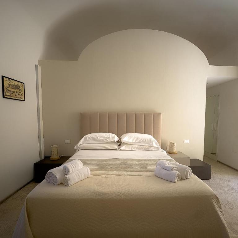 Tropea Vetera Luxury Home- Casa Forno 1638 - Double Room with Patio - 33