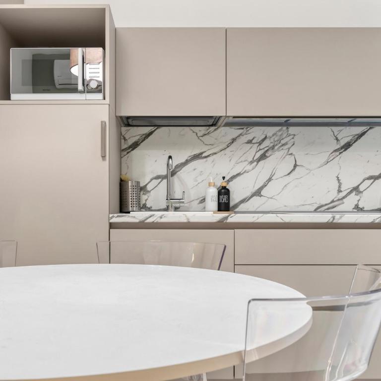 Gioia Suite Apartment by DiffeRent - Monolocale Deluxe - 8